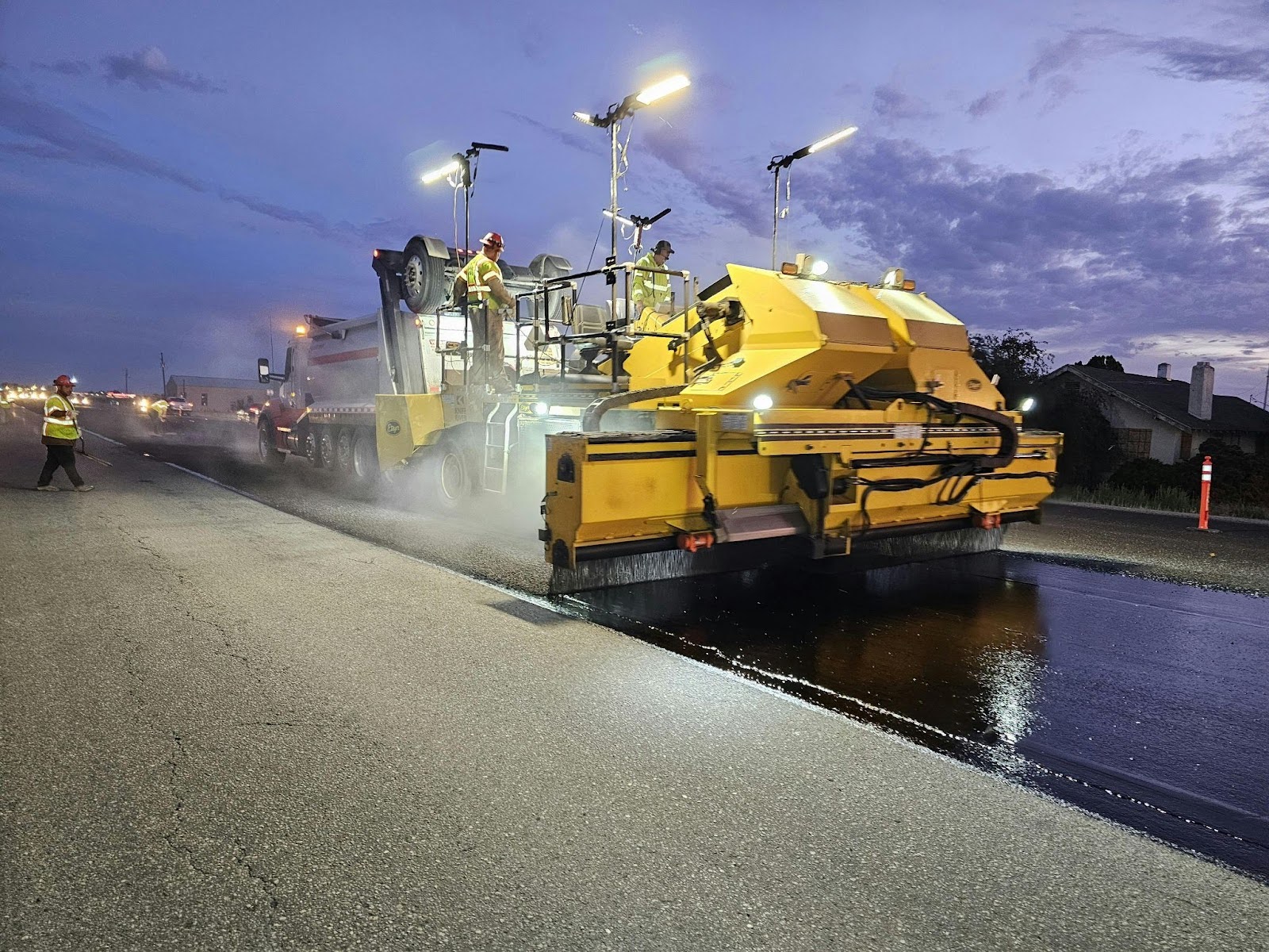 Large equipment that paves the highway