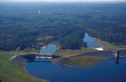 Lake O  The Pines Texas leads states revolt against U.S. Corps move for greater water control