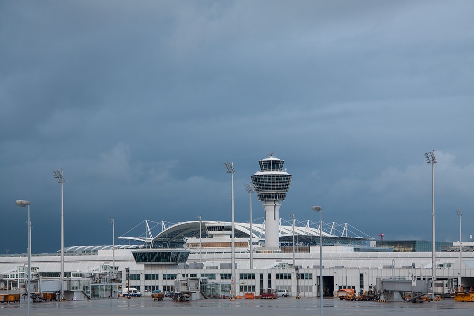 U.S. airports are launching huge renovation projects