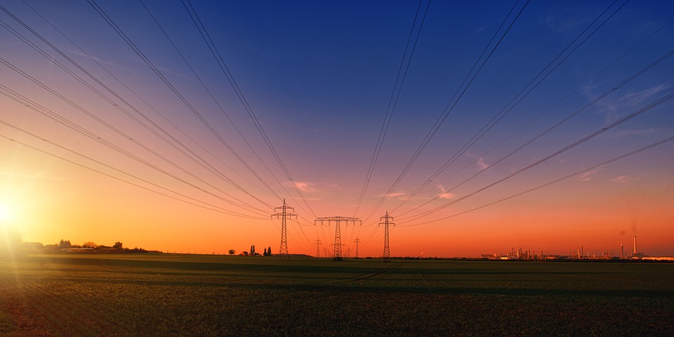 power lines Legislators pass bills on ERCOT reform, weatherization of power grid